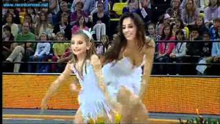 Almudena Cid and Beti Aurrea Taldea Gala Euskalgym 2011