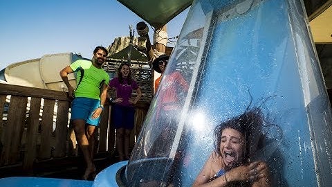 Liwa Loop Free Fall, Ferrari Drive in Loop at Yas Waterland