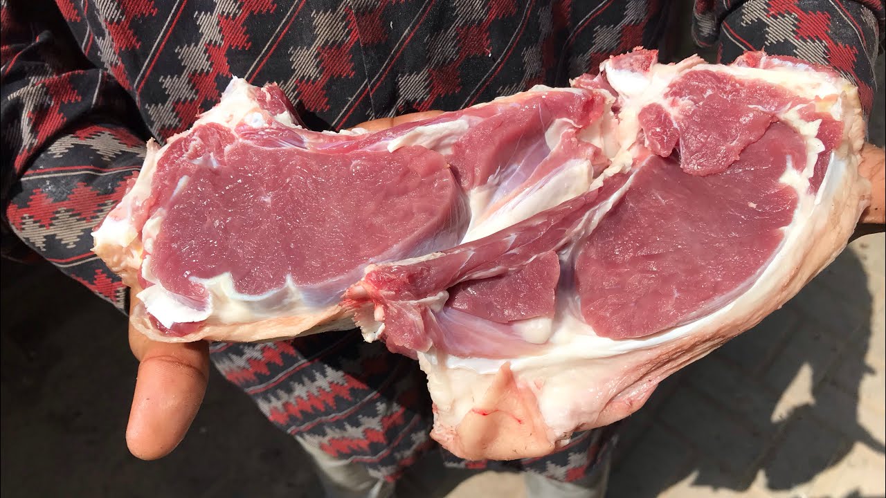 Beef Cutting & Selling In Karachi Pakistan | Cow Meat Cutting Skills