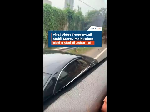 Viral Video Pengemudi Mobil Mercy Melakukan Aksi Koboi di Jalan Tol