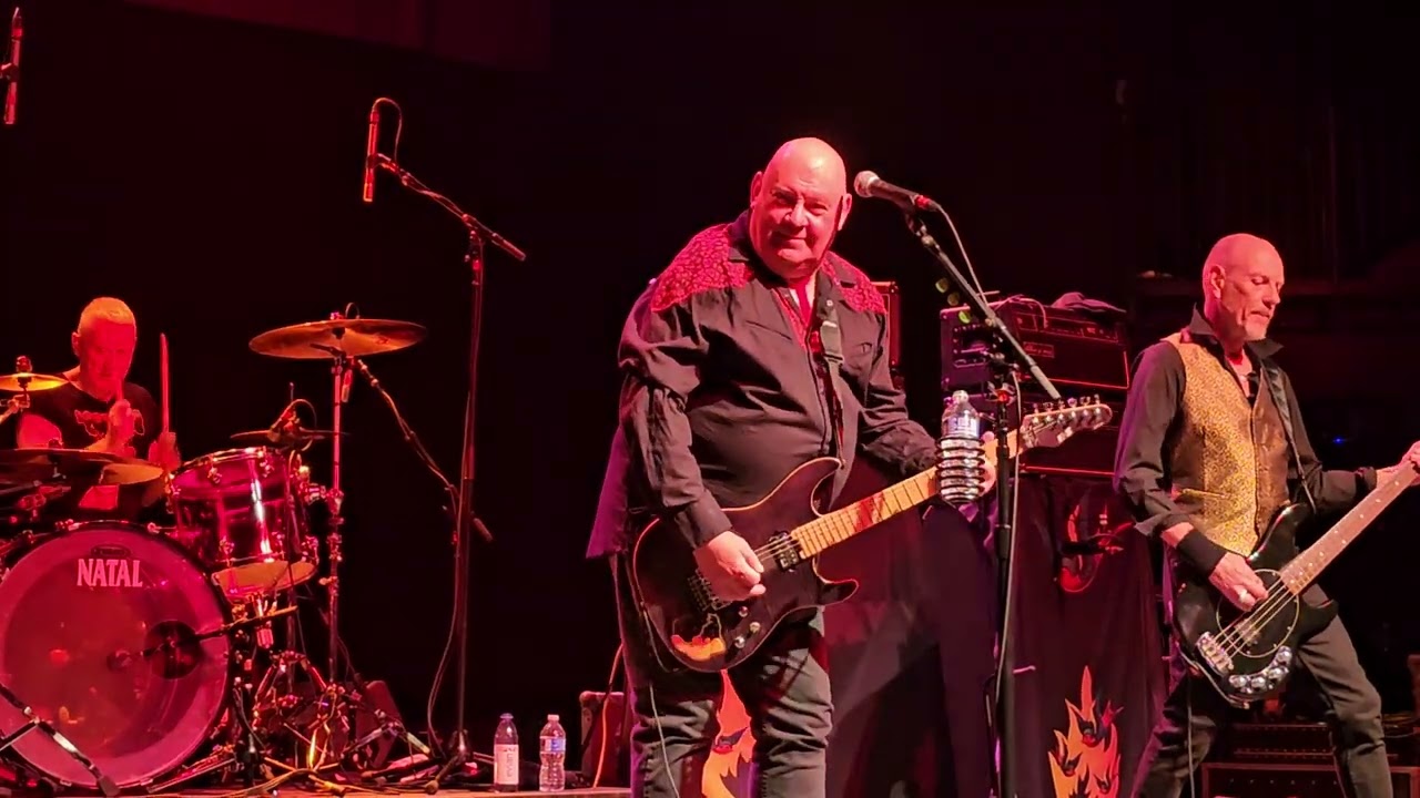 Смотреть «Stiff Little Fingers "Roots, Radicals, Rockers & Reggae" Live Ram's Head Live, Baltimore, MD 5/5/24» на YouTube Смотреть «Stiff Little Fingers "Roots, Radicals, Rockers & Reggae" Live Ram's Head Live, Baltimore, MD 5/5/24» на YouTube