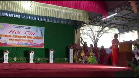 Hội thi cô duyên dáng, bé tài năng lớp 3 tuổi C