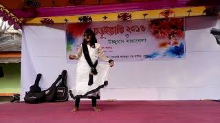 jodi mathay ghomta diye