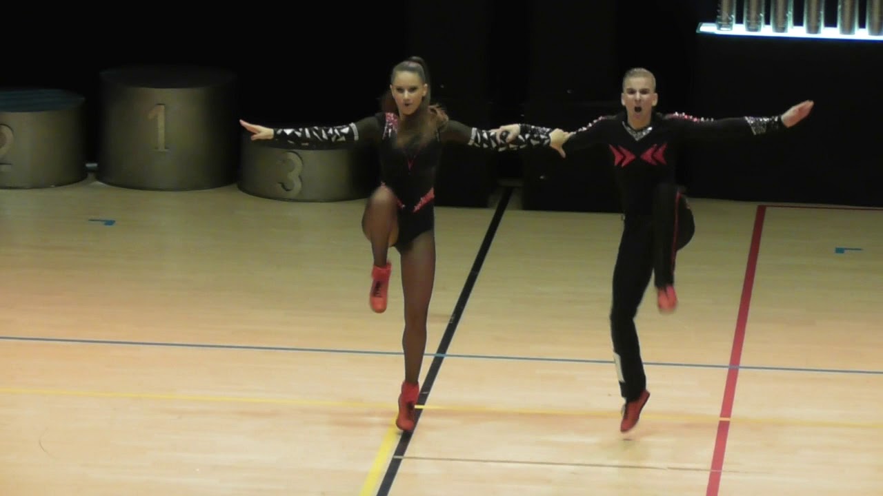 Czanik László - Dobay Dóra (Musztáng SE)