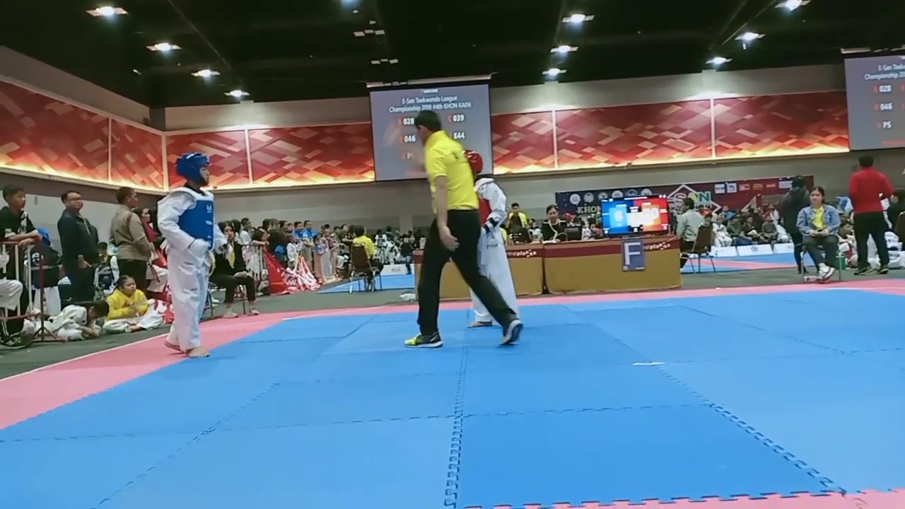 สายขาวเจอสายเหลือง แข่งขัน Taekwondo ครั้งแรก