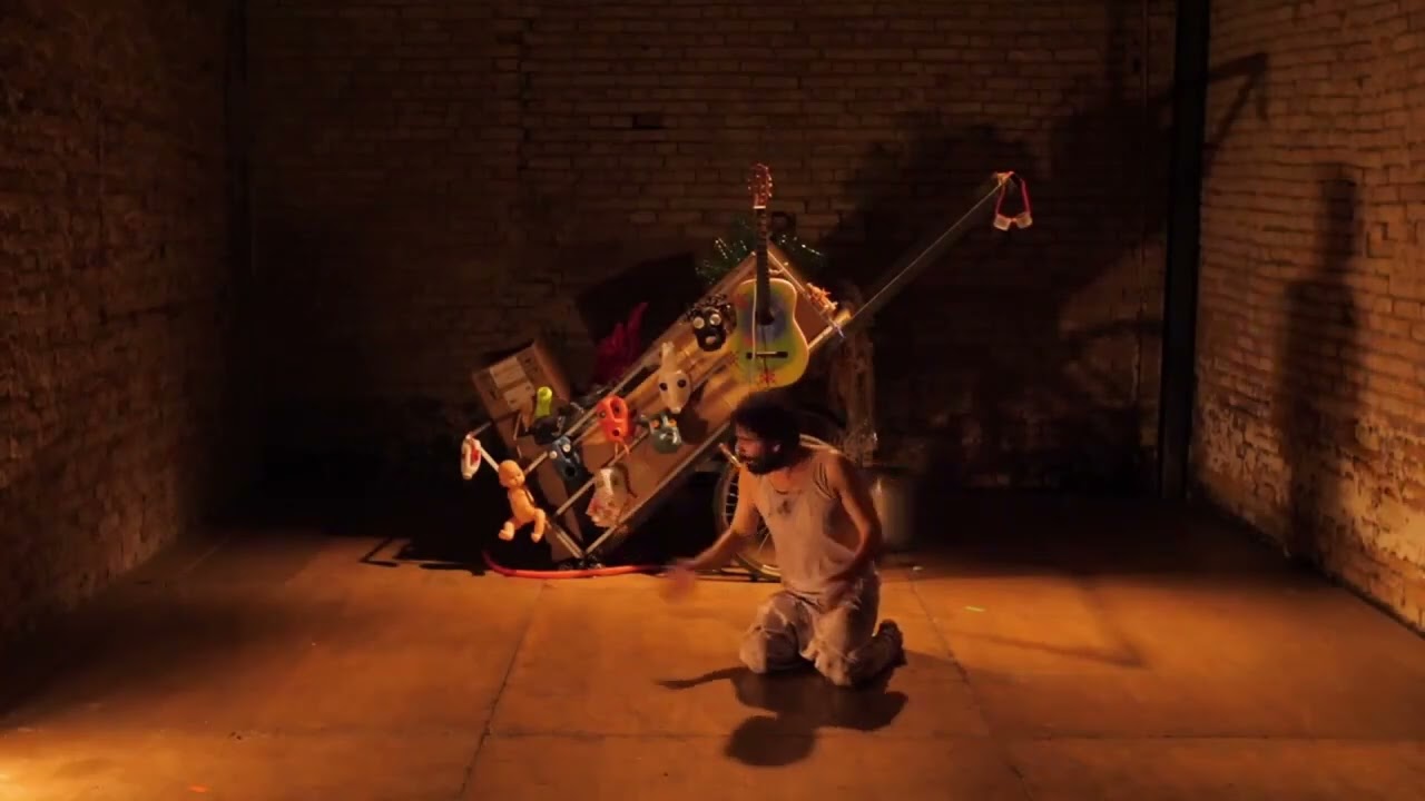 Infantil “O Lá é Aqui” transforma Praça do Sesc Pinheiros em palco de música, humor e consciência ambiental