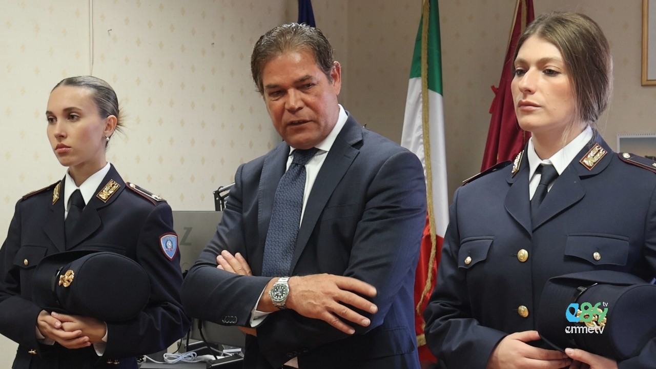 TG EMME.Macerata, Mangino ai saluti: Barbara Strappato nuovo questore.