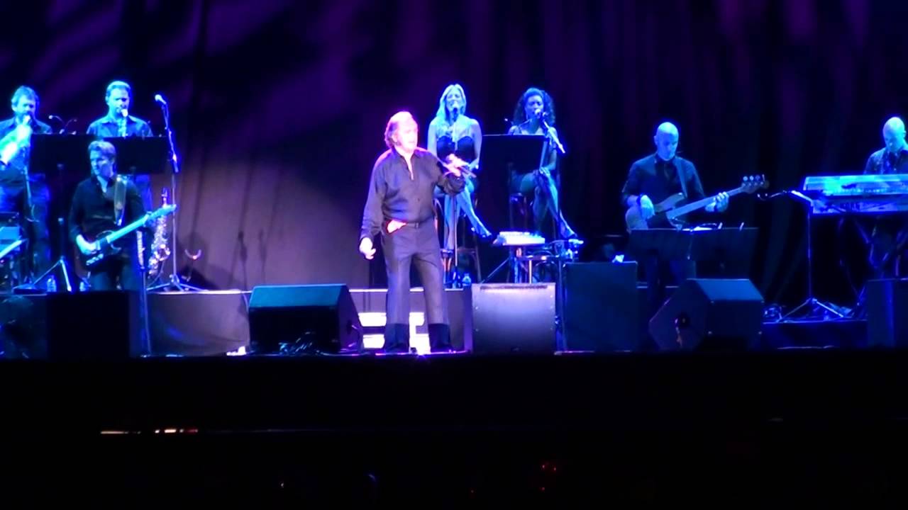 Engelbert Humperdinck Something About The Way You Look Tonight