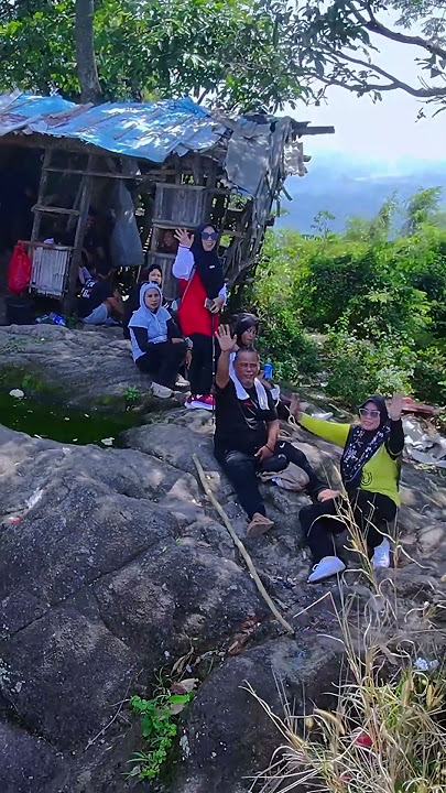 'I'm in love with this place! See it for yourself!'