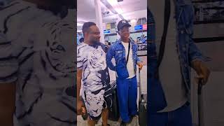 Airport Tthings with Paris crew #beautiful #adoreble #highlights #love #cute #lifestyle #highlights