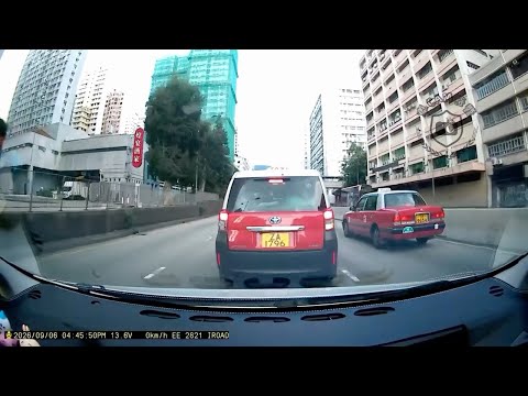 車CAM直擊 - 的士狗包頭打尖 Dup唔停就俾佢累到 