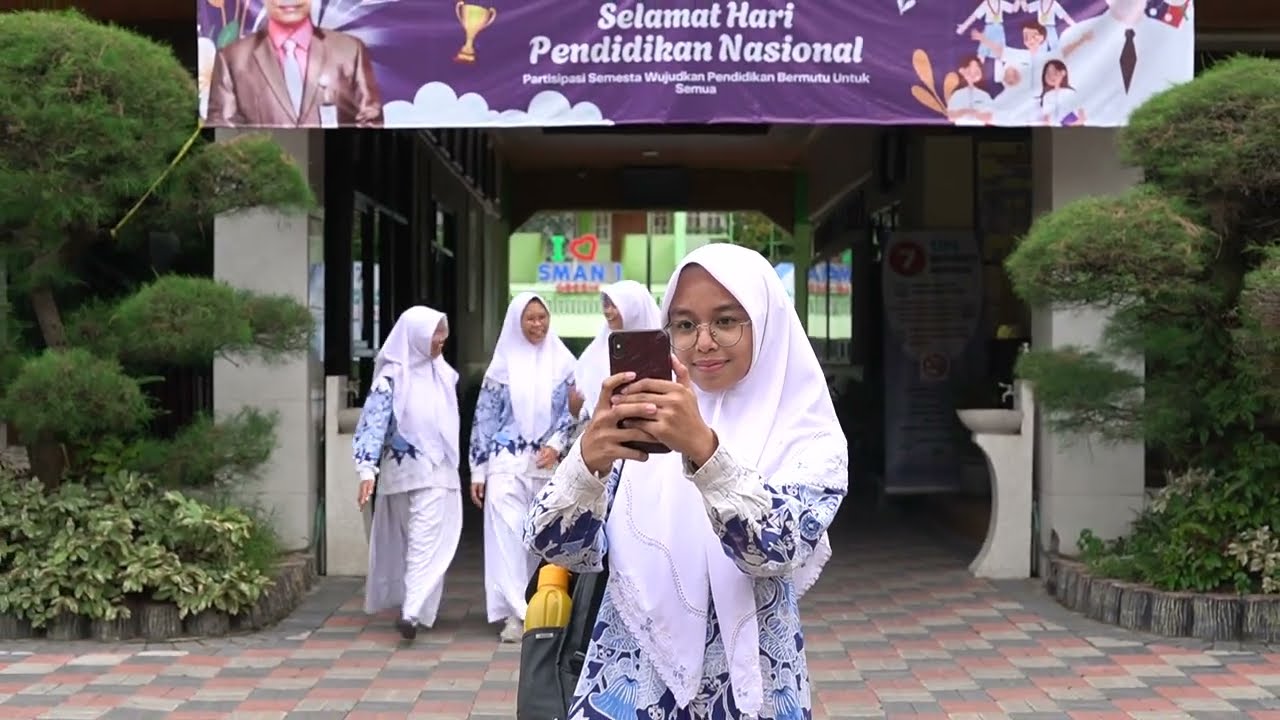 Drs. Tohir, M.M-SMAN 1 Gresik-EJIES 2025