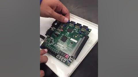 BCD to Binary Converter Demostration