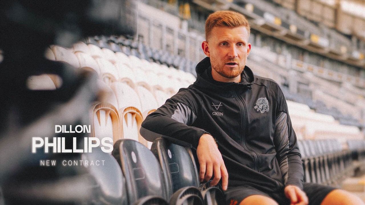 Dillon Phillips Signs New Contract! Exclusive Interview