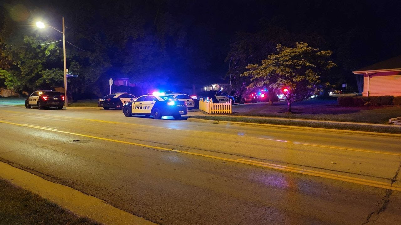Officers investigate deadly shooting in south Springfield - YouTube