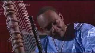 Toumani Diabate - Elyne Road chords