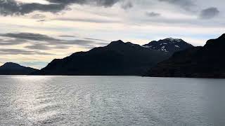 Alaskan cruise 2023 - Glacier Bay National Park - pulling in