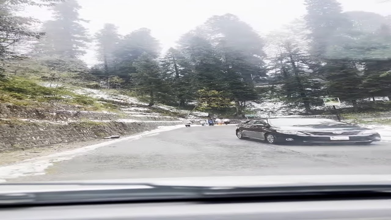 Snowball Fights in Murree | Murree in Winter 