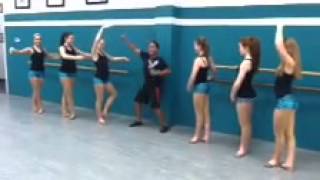 Harlem Shake- DANCE STUDIO STYLE