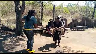Vee Mhofu joining the mhande traditional  dancers