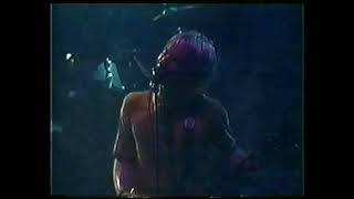 Watch Radiohead Yes I Am video
