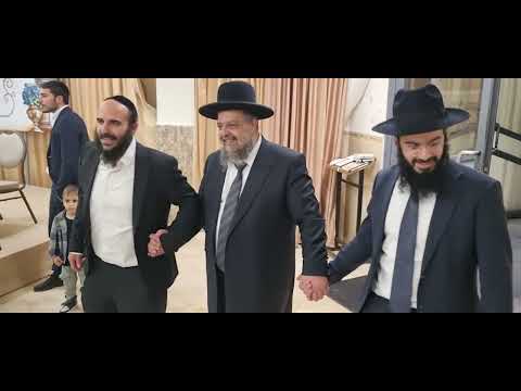 יהודה ועקנין - מחרוזת ר יצחק אבוחצירא עם הקלידן רוני גינדי והכנר דניאל זכאי