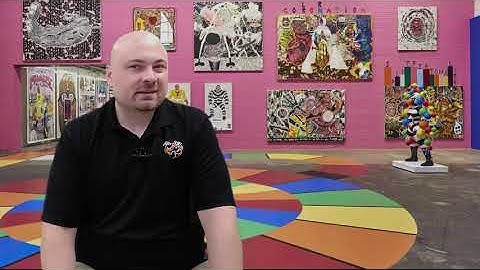 The Art of the Absurd