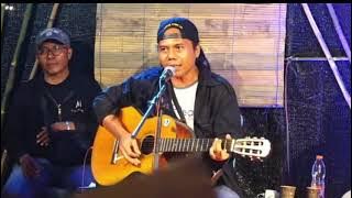 YANG TERLUPAKAN - LIVE IN WEDANG ALAS ABCD Coustic KPJ SIDOARJO #iwanfals #kpjsidoarjo 