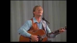 John Denver performs &quot;It&#39;s About Time&quot; in Russia [1985]