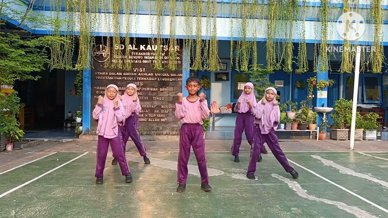 Lomba Senam Anak Indonesia 