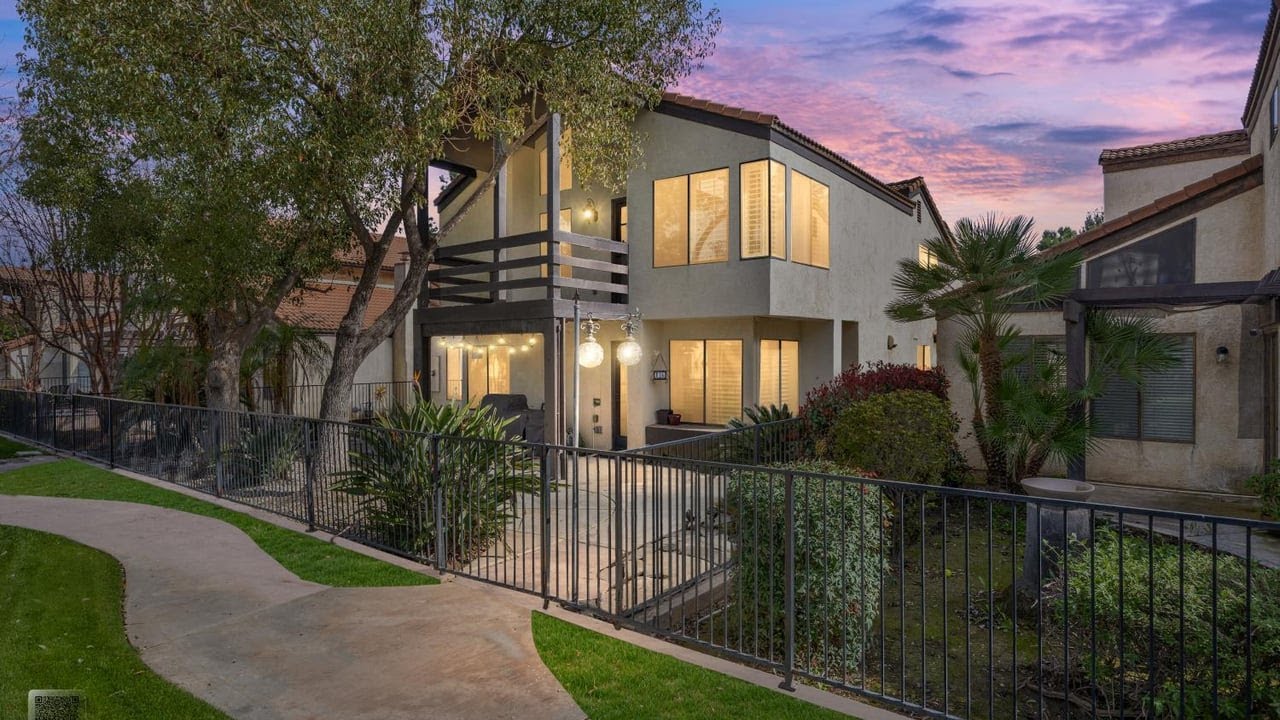 2600 Barrington St, Bakersfield, CA