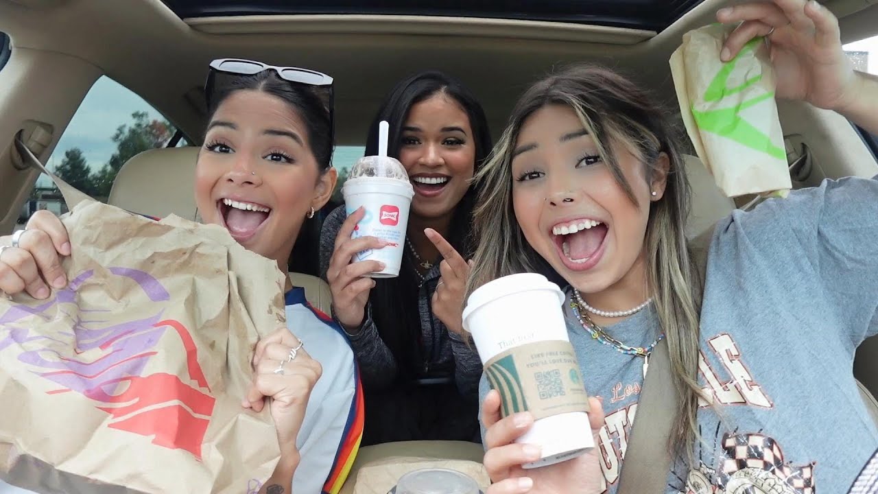 LETTING THE PERSON INFRONT DECIDE WHAT WE EAT ( HOW MUCH?!)