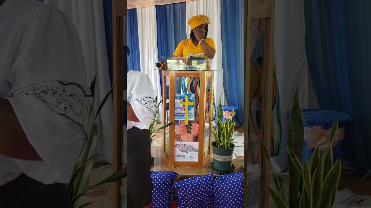 Choosing the better path. St. Luke 