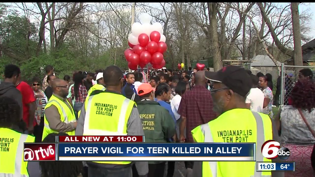 Prayer vigil held for 15-year-old killed in alley - YouTube