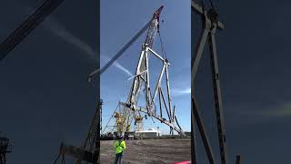 TIME LAPSE | Chesapeake 1000 moves 475-ton piece of debris from Key Bridge to land for processing