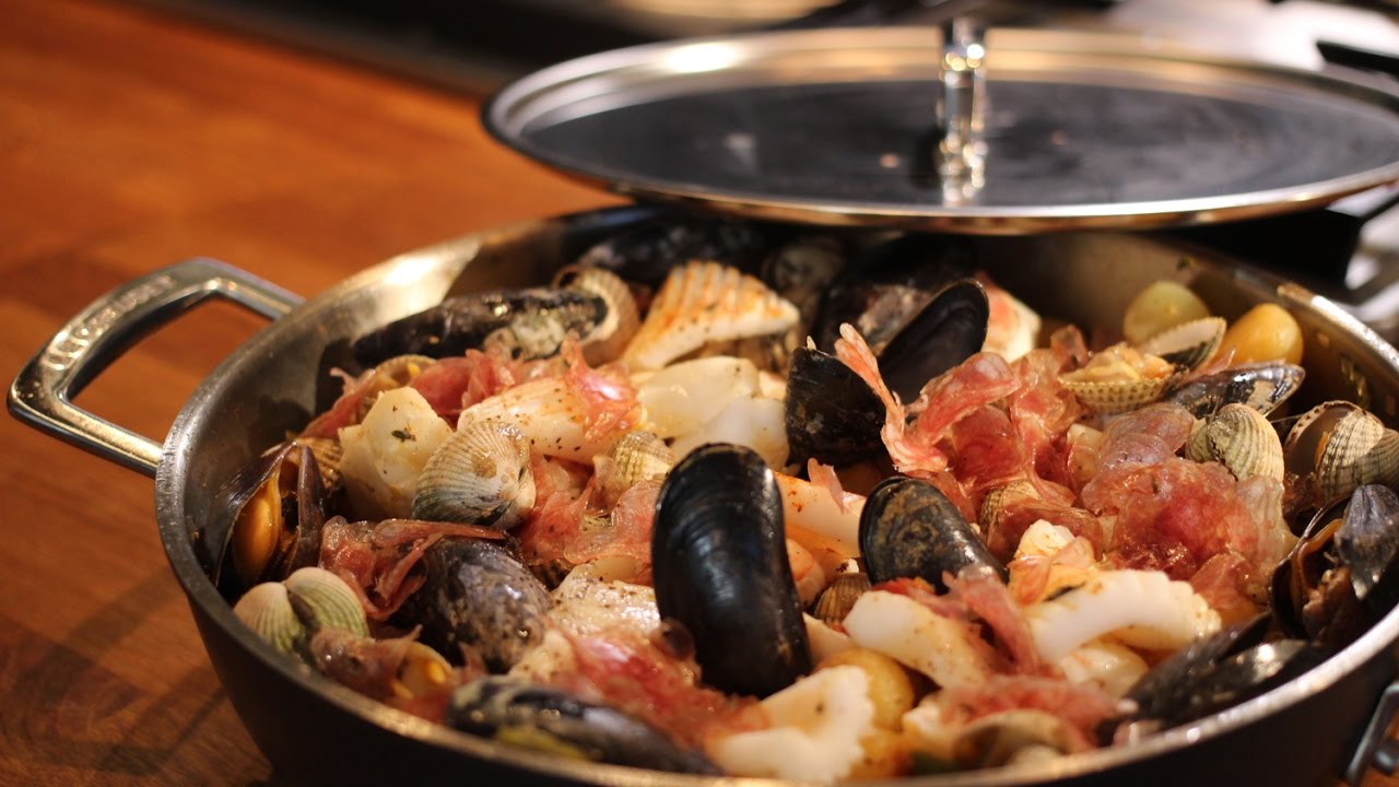 Het Perfecte Feestmenu - Bart Desmidt: Stoofpotje van Noordzeevis