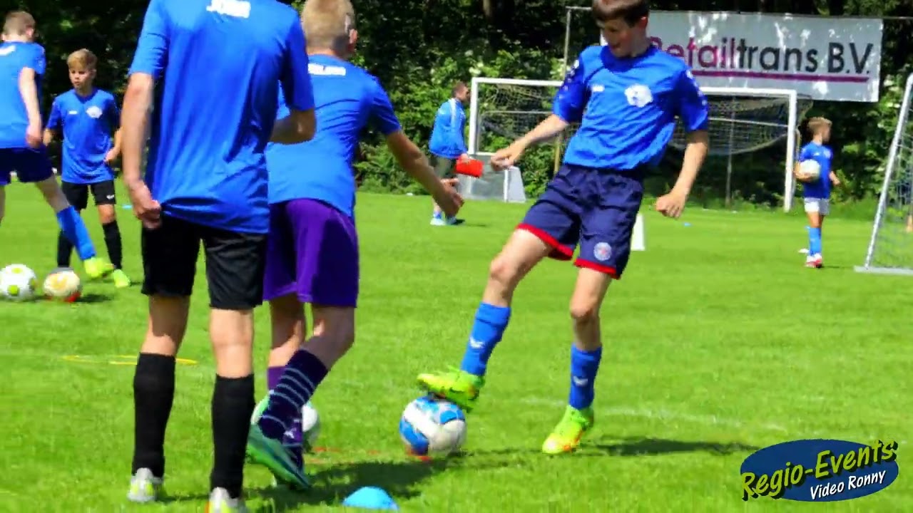 Voetbalclinic jeugd SC Stadskanaal 100 jarige 04 06 22