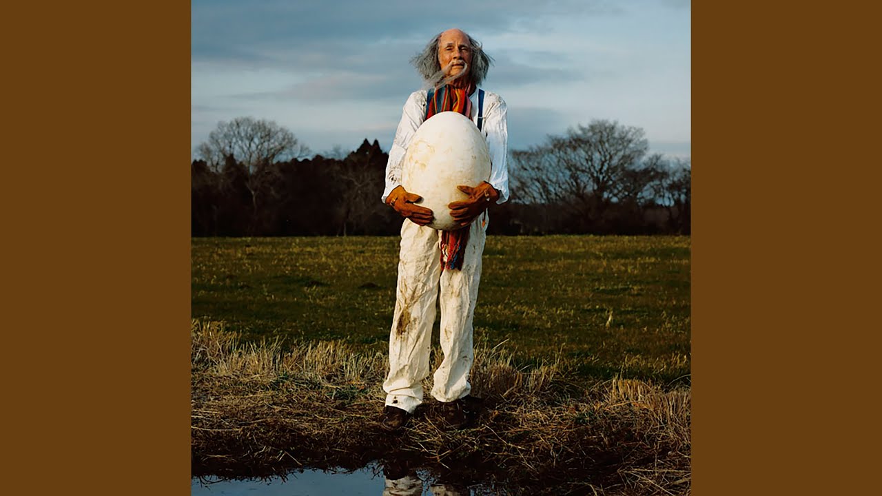 在 YouTube 上观看 Mirai 在 YouTube 上观看 Mirai