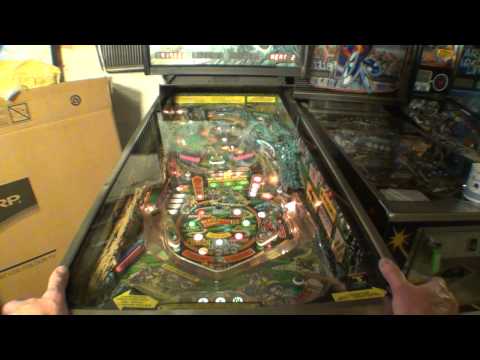 Bally Blackwater 100 Pinball Machine 1988