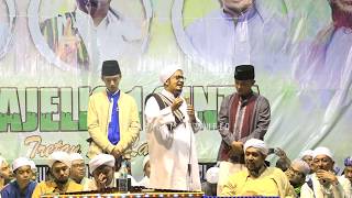 Gus Azmi dan Matdumbuk disuruh berdiri oleh Habib Abdul qodir baabud - 3 Majelis 1 Cinta