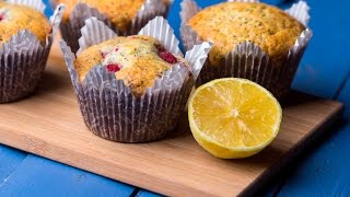 Raneens Table: Lemon Poppyseeds Muffines مفن الليمون ببذور الخشخاش.