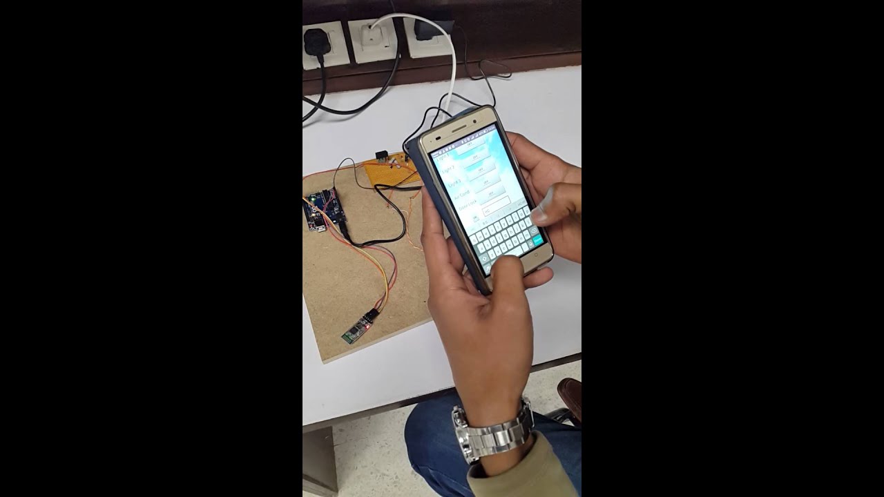 Blutooth control AC light dimmer by Arduino