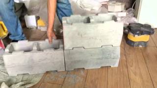 How to interlock concrete block?