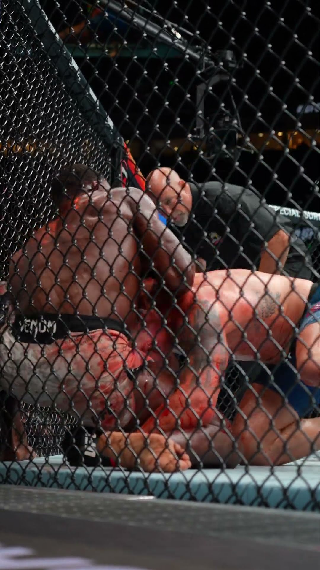 Joaquin Buckley put on a clinic tonight ? #ufctampa