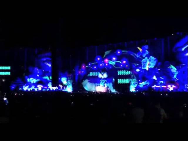 Carl Cox @ EDC 2013 Plays Harvard Bass & Green Velvet - Lazer Beams