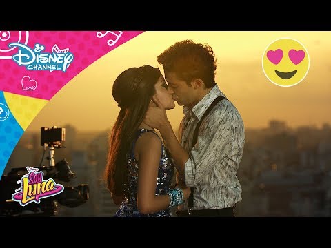 Soy Luna | ALLA KYSSAR FRÅN SERIEN - Disney Channel Sverige