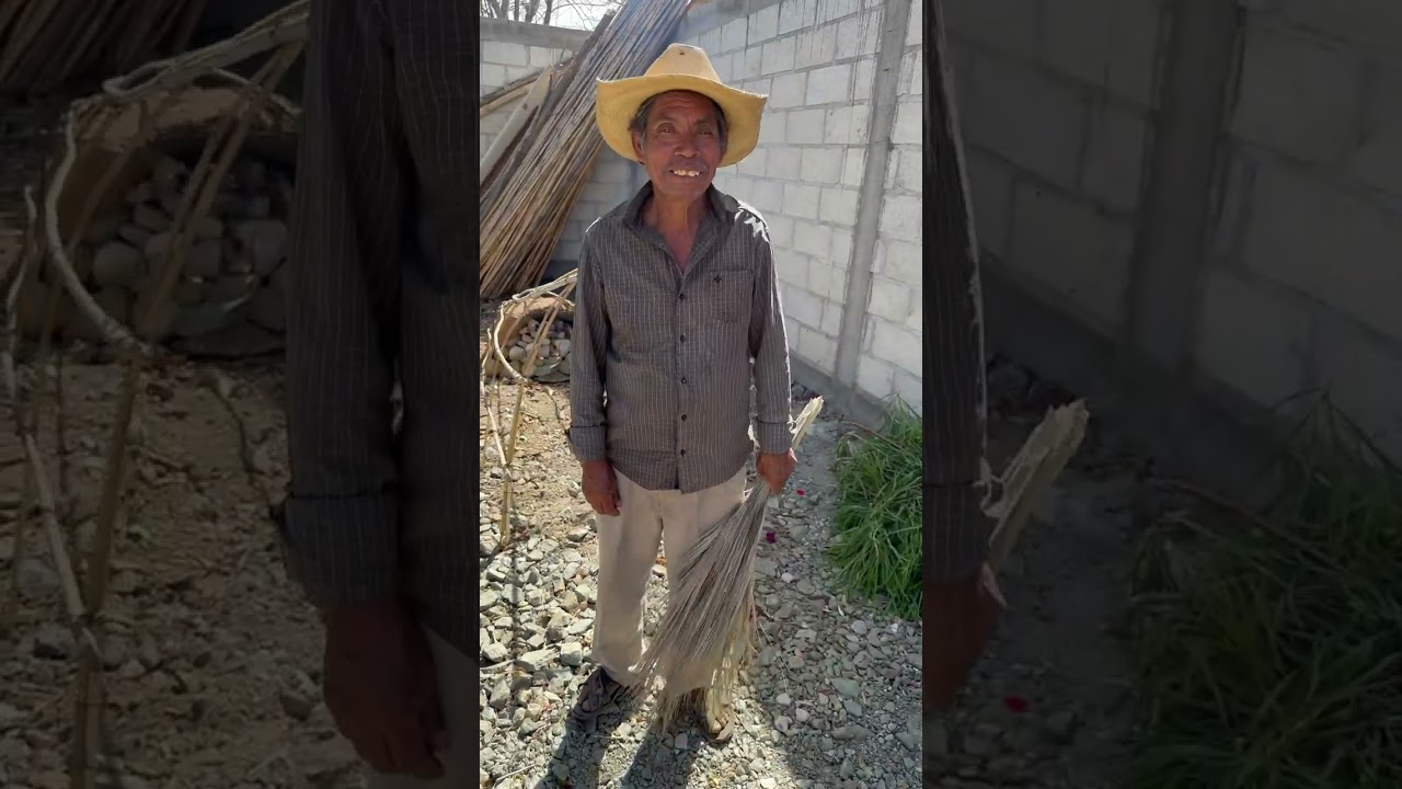 Usando el Tradicional Temazcal