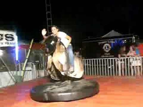 amanda ruggles riding the bull,