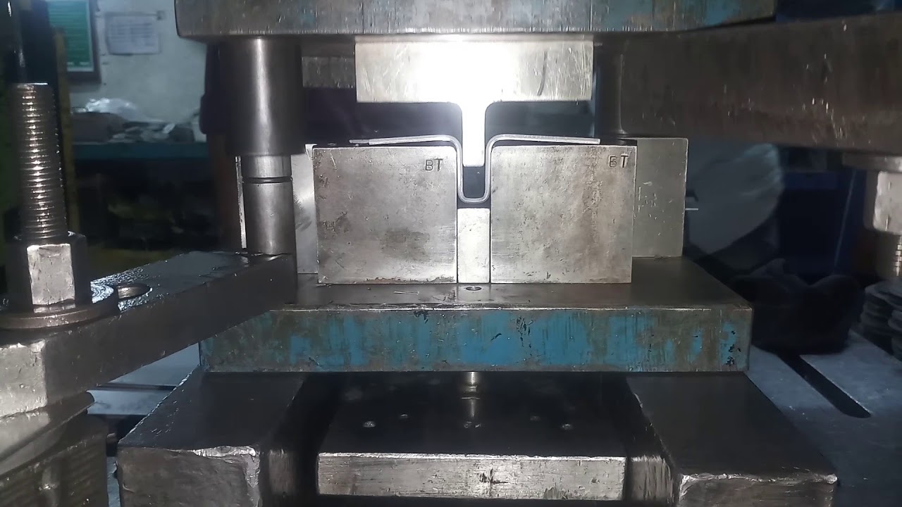 Sheet metal deformation in press tool
