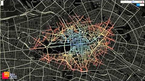 Interactive Web-based Visualization for Accessibility Mapping of Transportation Networks